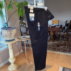Nwt St. John’s bay black chino pants